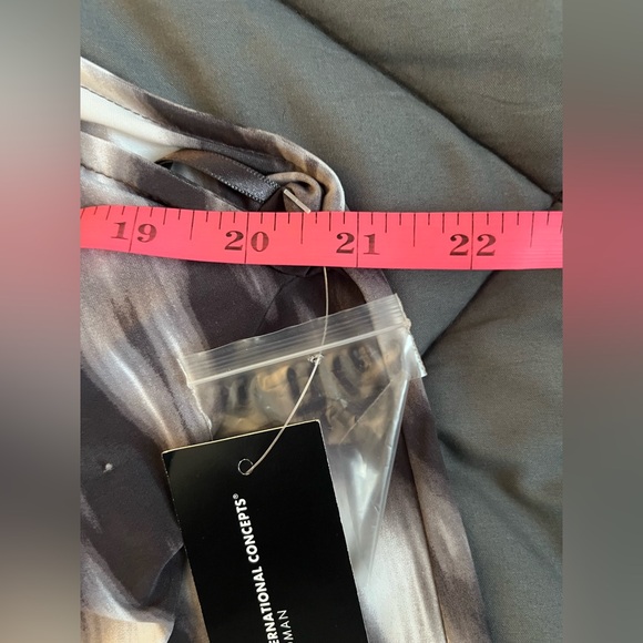 NWT I.N.C. International Concepts women's embellished halter top. Size: (1X) - Picture 8 of 10